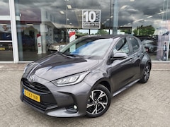 Toyota Yaris - 1.5 Hybrid 115 First Edition | NL Auto | Navi | Keyless Entry/St