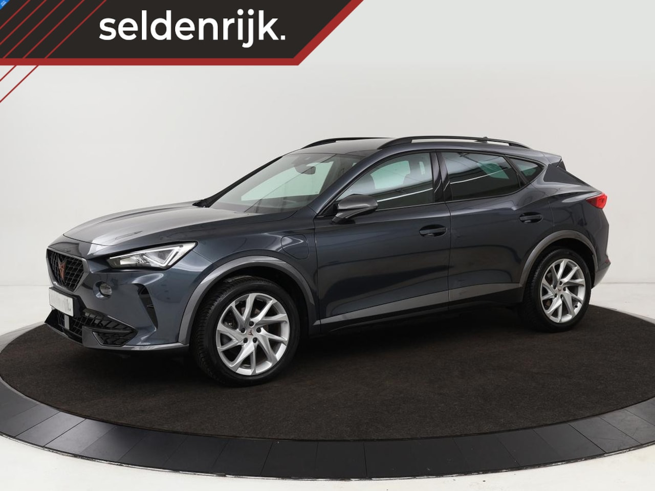 CUPRA Formentor - 1.4 e-Hybrid | Stoel & stuurverwarming | Adaptive cruise | Carplay | Navigatie | Full LED - AutoWereld.nl