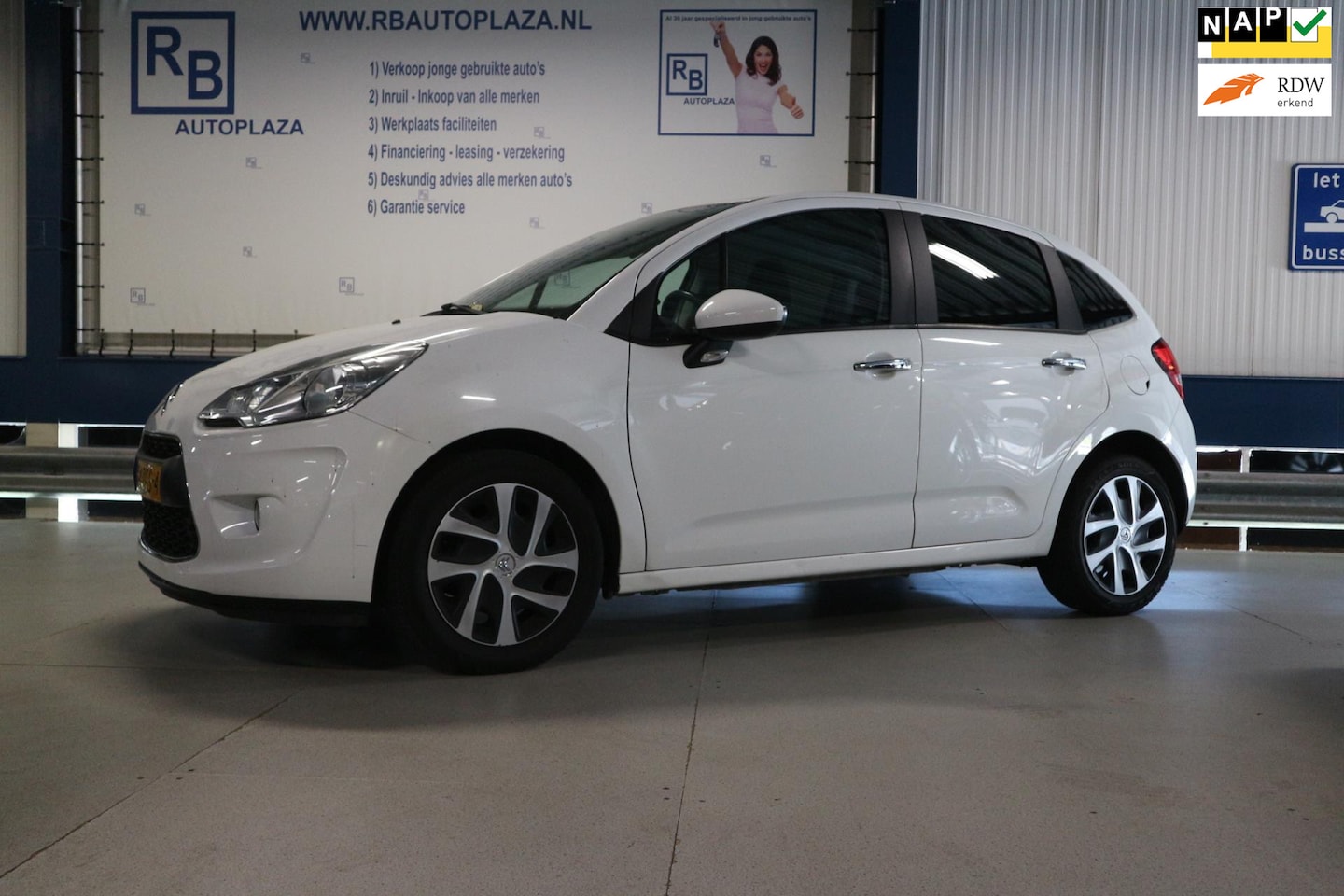 Citroën C3 - 1.4 e-HDi AUTOMAAT / AIRCO / NAP KM STAND ! - AutoWereld.nl