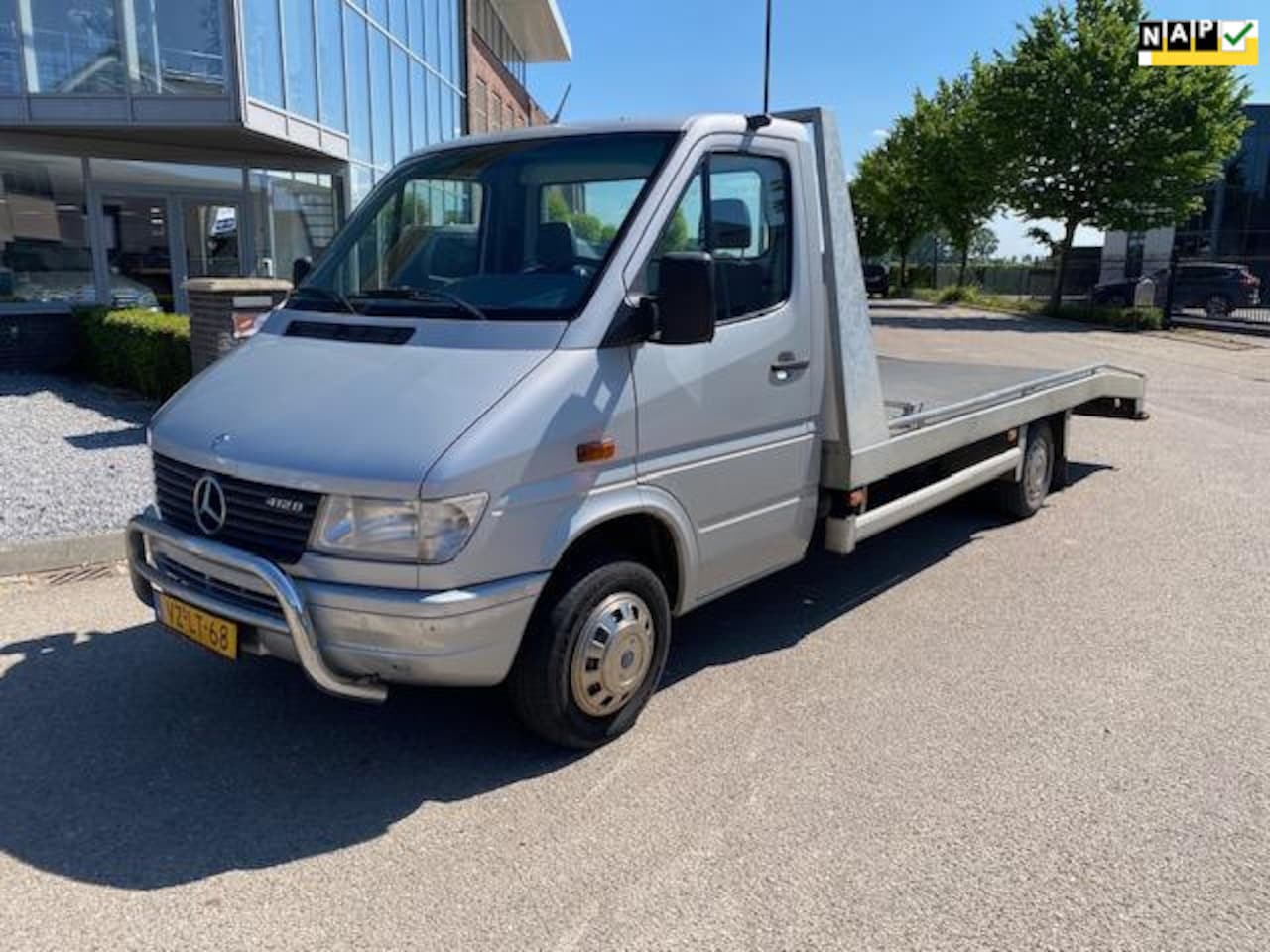 Mercedes-Benz Sprinter - 412 D Xlang NIEUWE LUCHTVERING, LIER ,CRUISECONTROLE , MOTER NOG GEEN 150.000 KM, - AutoWereld.nl