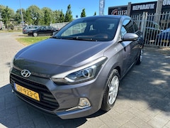 Hyundai i20 Coupé - 1.2 HP i-Motion