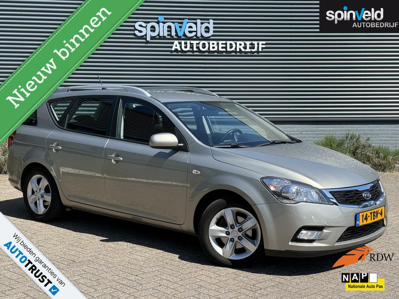 Kia Cee'd Sporty Wagon - 1.4 CVVT Navigator Plus Pack BJ`12 NAP NL NAVI Camera - AutoWereld.nl