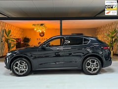 Alfa Romeo Stelvio - 2.0 T AWD Super Q4 Garantie Camera PDC Leder Elek Achterklep DAB LED Cruise Clima Navi Rij