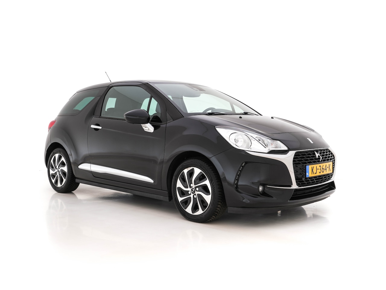 DS 3 - 1.6 BlueHDi Business *ALCANTARA-MICROFIBRE | SPORT-SEATS | ECC | PDC | CRUISE | 16''ALU* - AutoWereld.nl