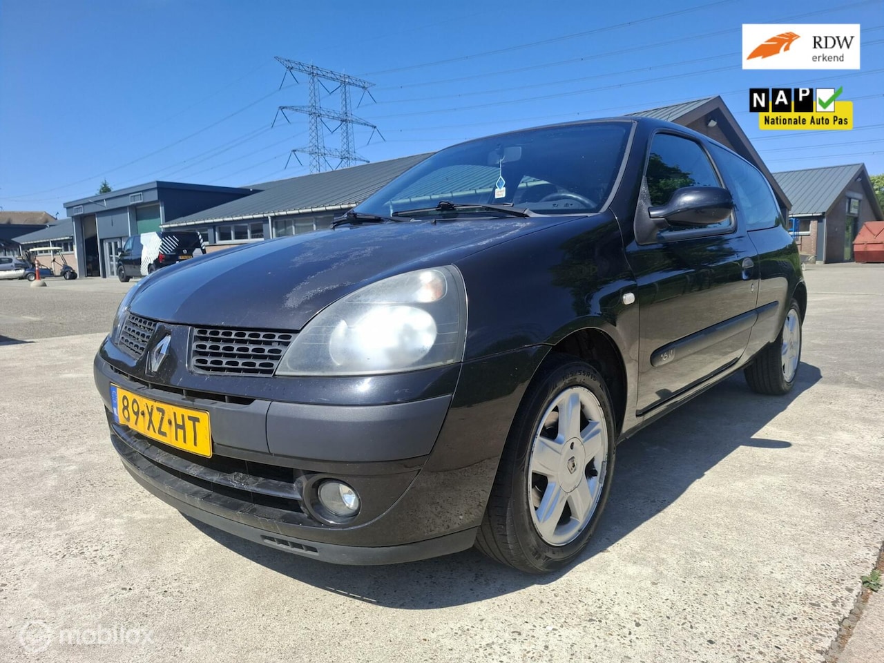Renault Clio - 1.2-16V Authentique/apk 03-2026 - AutoWereld.nl