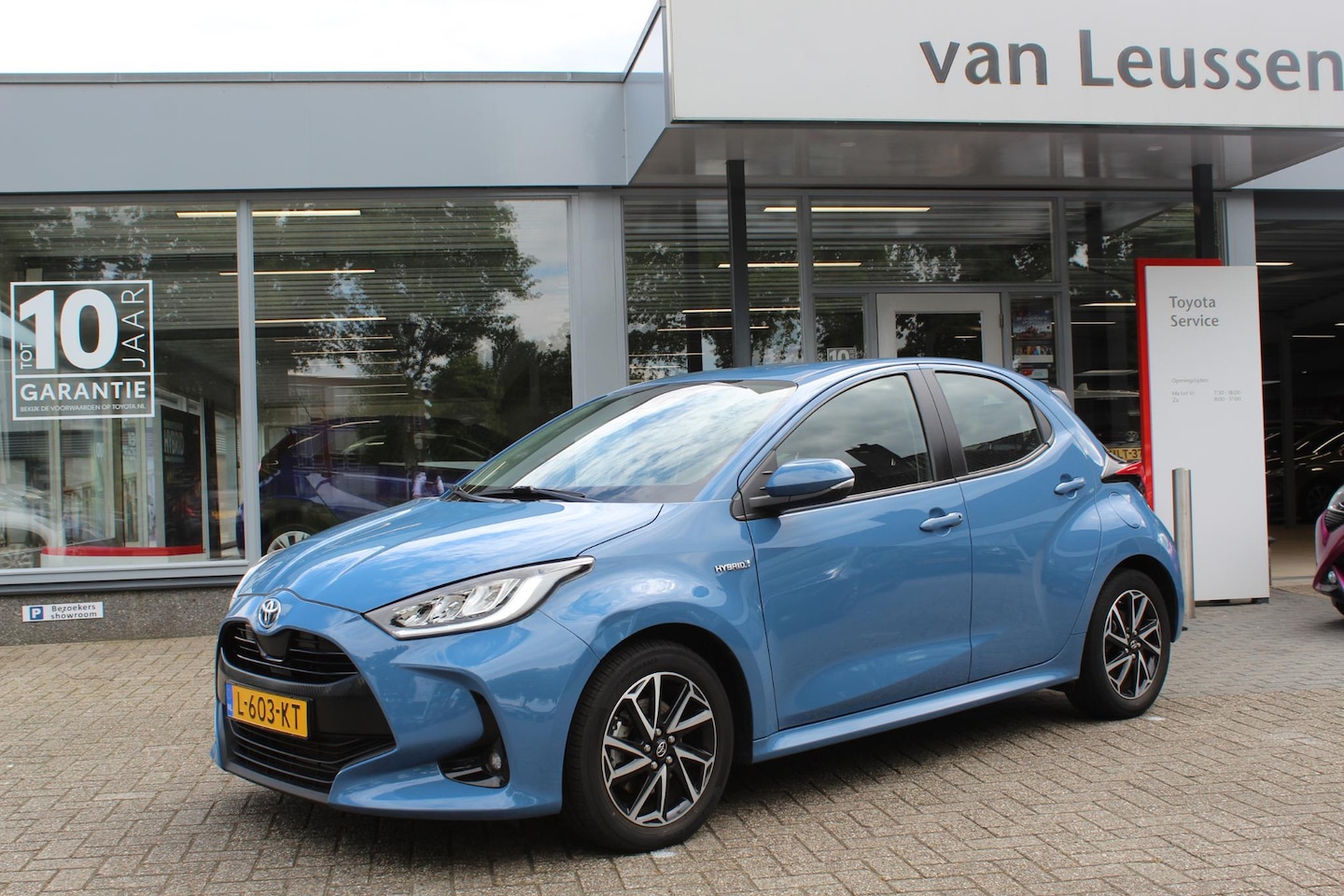 Toyota Yaris - 1.5 Hybrid Dynamic 1.5 HYBRID DYNAMIC - AutoWereld.nl