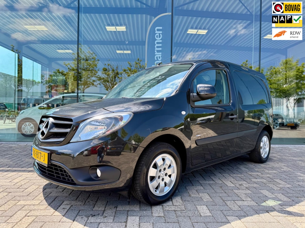 Mercedes-Benz Citan - 109 CDI BlueEFFICIENCY Business Ambition Schuifdeur, Airco, PDC, LM Velgen, Houten inricht - AutoWereld.nl