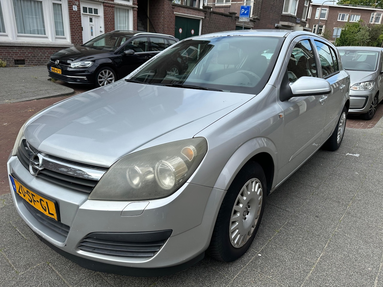 Opel Astra - 1.4 Edition Airco Cruise Goed Rijdende Auto met nieuwe apk geleverd - AutoWereld.nl
