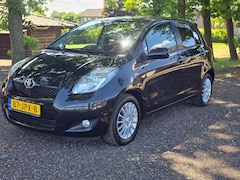 Toyota Yaris - 1.3 VVTi Dynamic