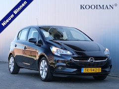Opel Corsa - 1.4 Favourite 90pk Navigatie / PDC /Apple Carplay