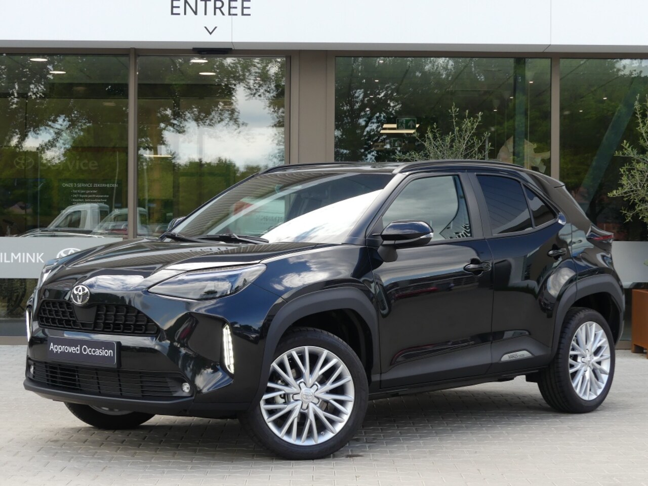 Toyota Yaris Cross - 1.5 Hybride 130 Dynamic Plus | Adap Cruise | Camera | Stoel/stuu - AutoWereld.nl