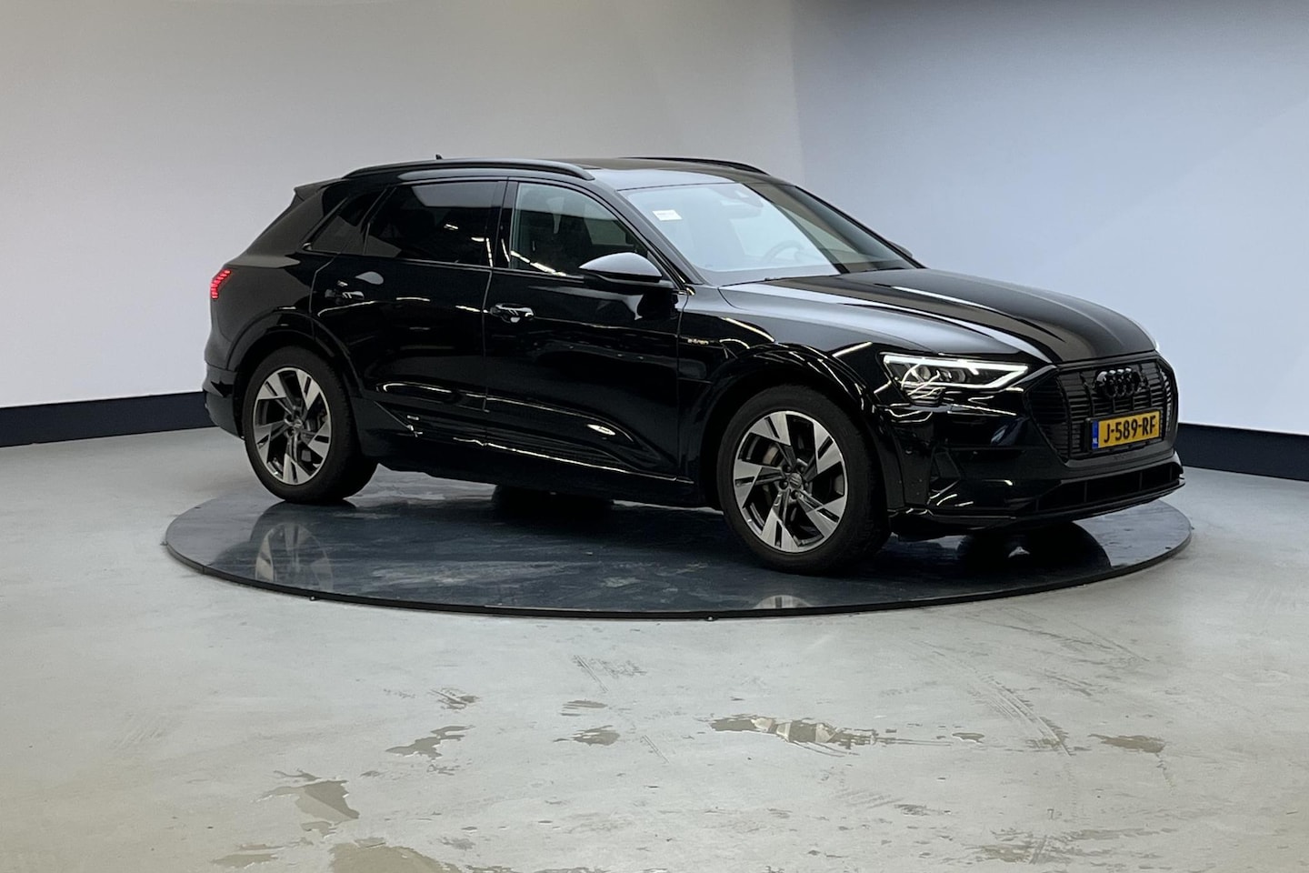 Audi e-tron - 50 quattro Black edition | Blackpack | Panoramadak | 1e eigenaar | - AutoWereld.nl