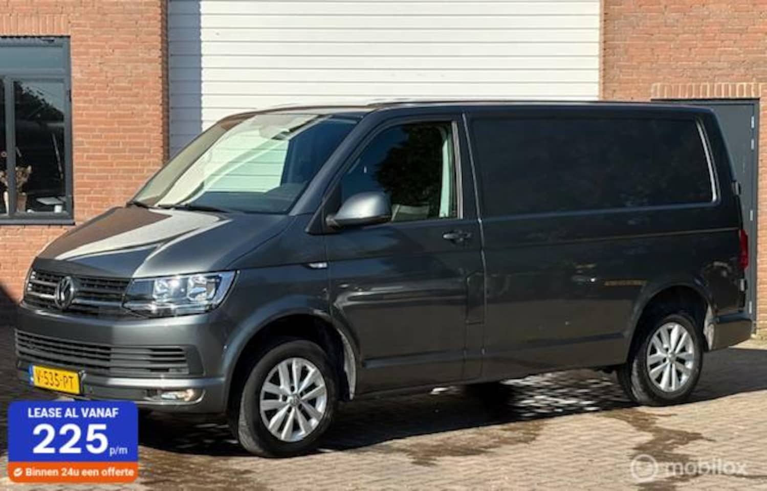 Volkswagen Transporter - 2.0 TDI L1H1 Highline Apple Carplay Navi PDC - AutoWereld.nl