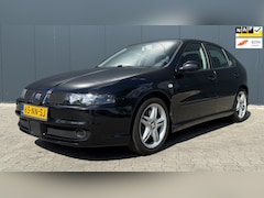 Seat Leon - 1.8-20VT Topsport Airco Cruise 180 PK NAP
