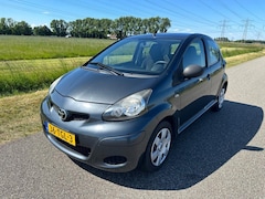 Toyota Aygo - 1.0-12V NIEUWE KOPPELING
