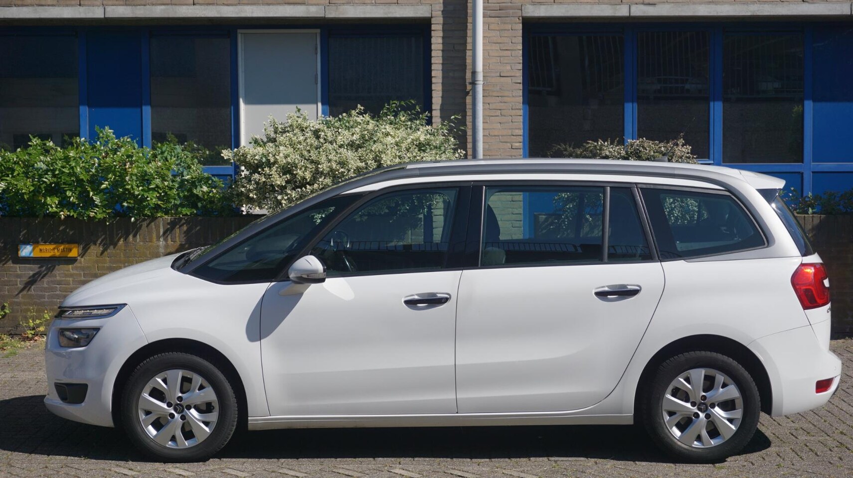 Citroën Grand C4 Picasso - 1.6 e-HDi Business Automaat 7 Zits - AutoWereld.nl