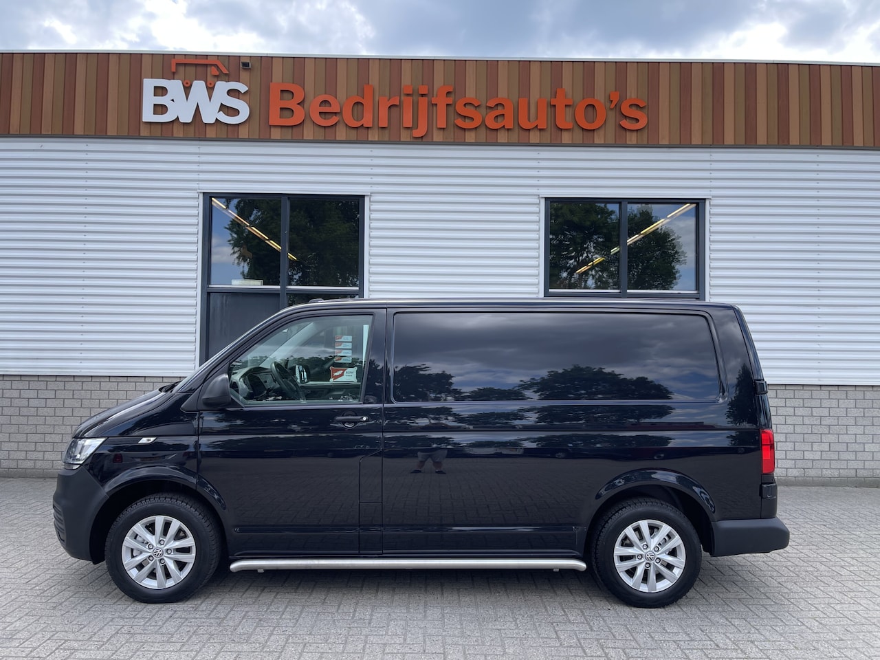 Volkswagen Transporter - 2.0 TDI L1H1 26 Economy Business / vaste prijs rijklaar € 20.950 ex btw / euro 6 diesel / - AutoWereld.nl