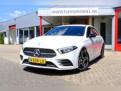 Mercedes-Benz A-klasse - 180 Aut. Business Solution AMG Half leder|LED|Navi|Camera