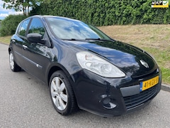 Renault Clio - 1.2 Expression - Airco - Panoramadak - Lichtmetalen velgen