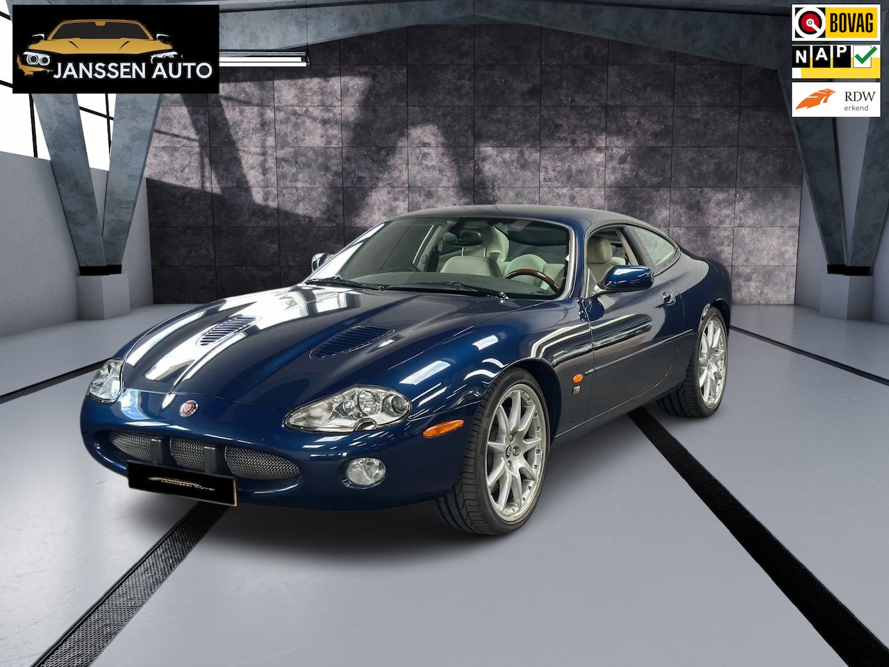 Jaguar XKR - 4.0 V8 Coupé 4.0 V8 Coupé, BBS, Superstaat, Taxatie € 29.000, 363PK - AutoWereld.nl