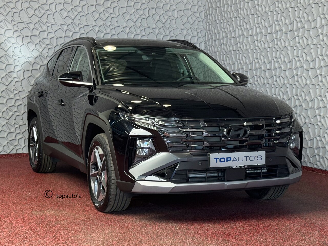 Hyundai Tucson - NIEUWE AUTO 1.6 T-GDI PHEV 252PK PANORAMA CAMERA CARPLAY STOELVERW. V+A PLUG IN HYBRIDE - - AutoWereld.nl