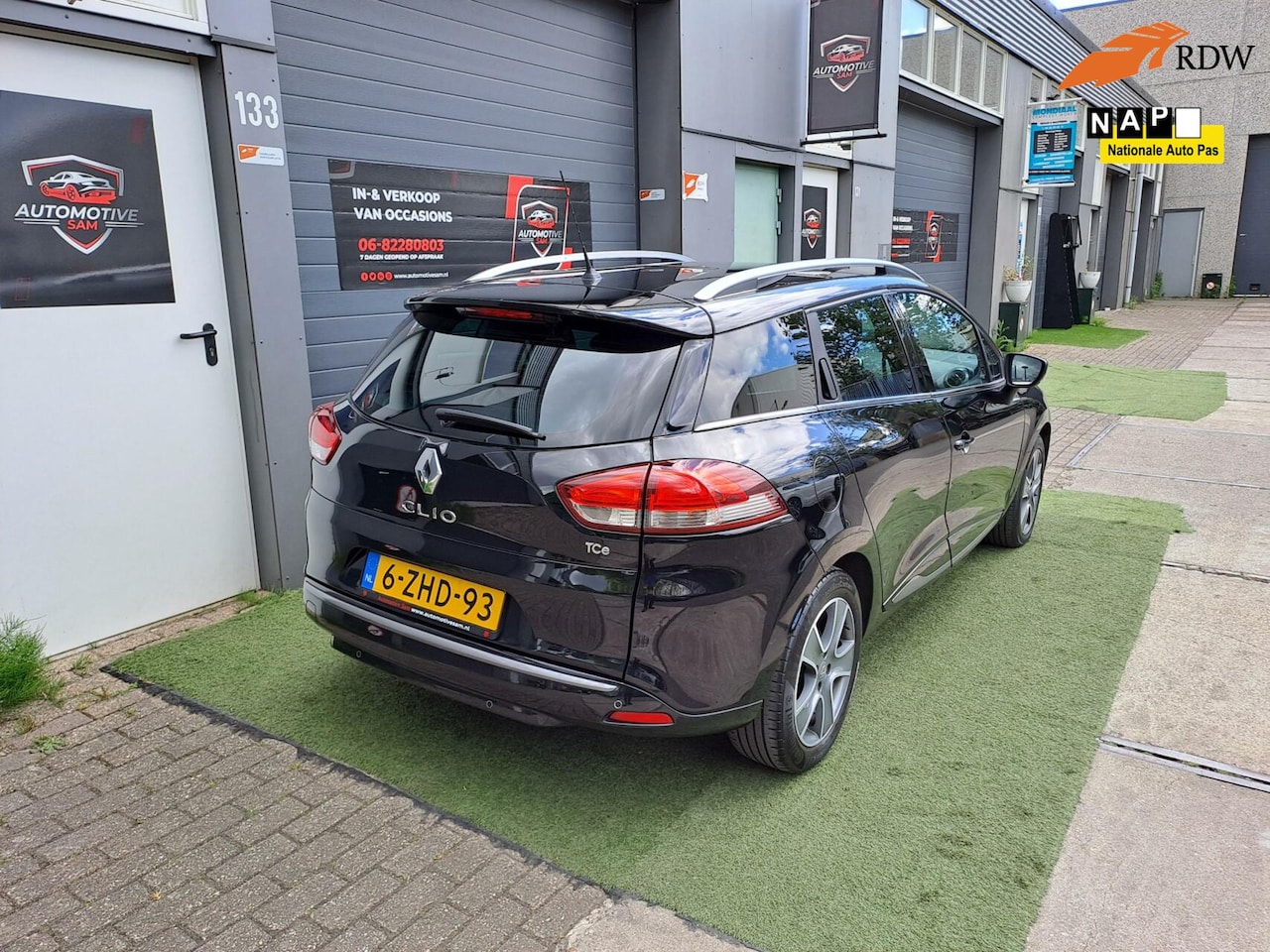Renault Clio Estate - 0.9 TCe Night&Day 2015 Navi Cruise PDC - AutoWereld.nl