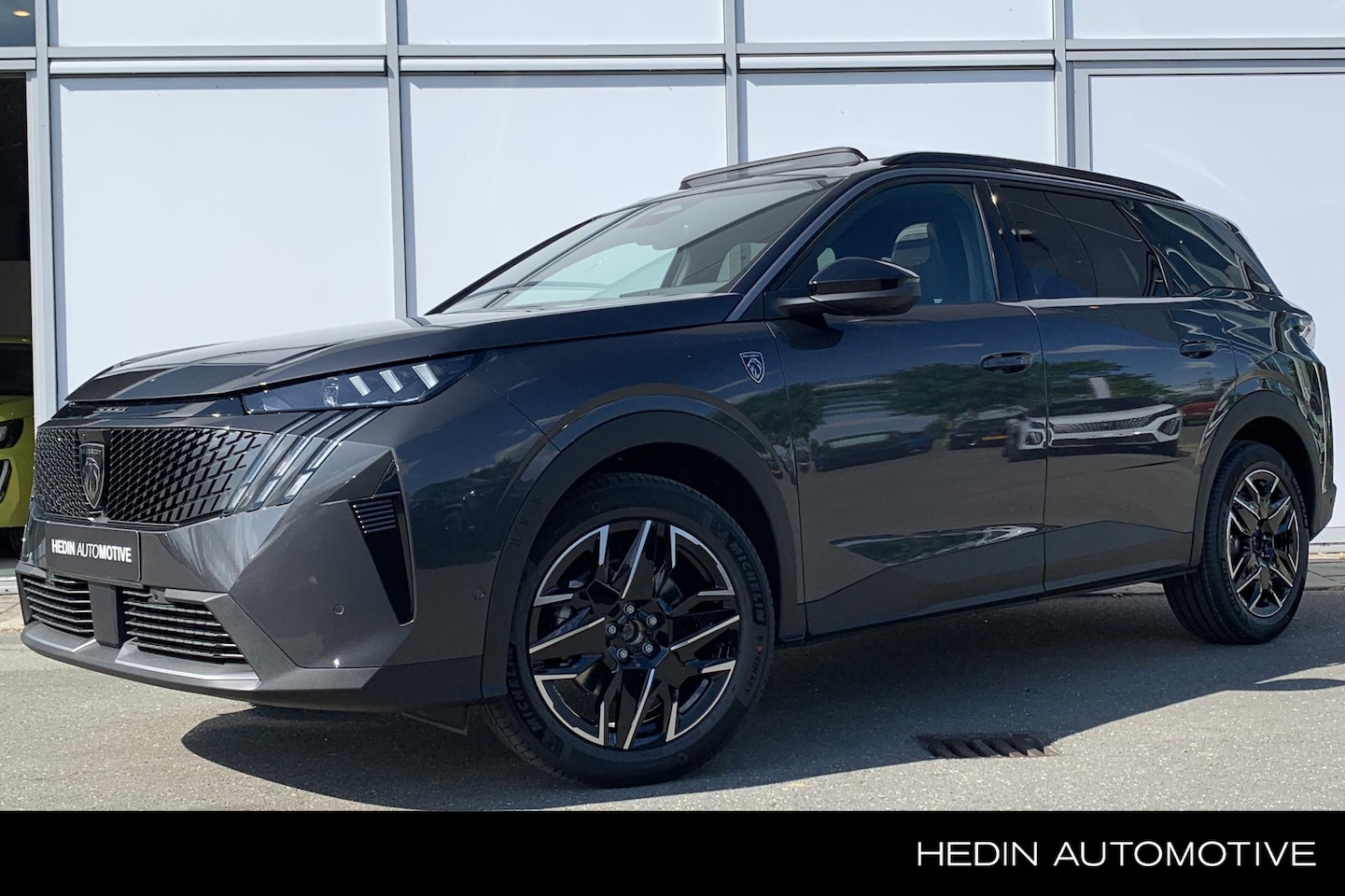 Peugeot 5008 - Hybrid 145 PK GT | Panoramadak | Alcantara bekleding | Adaptive cruise control | Camera vo - AutoWereld.nl