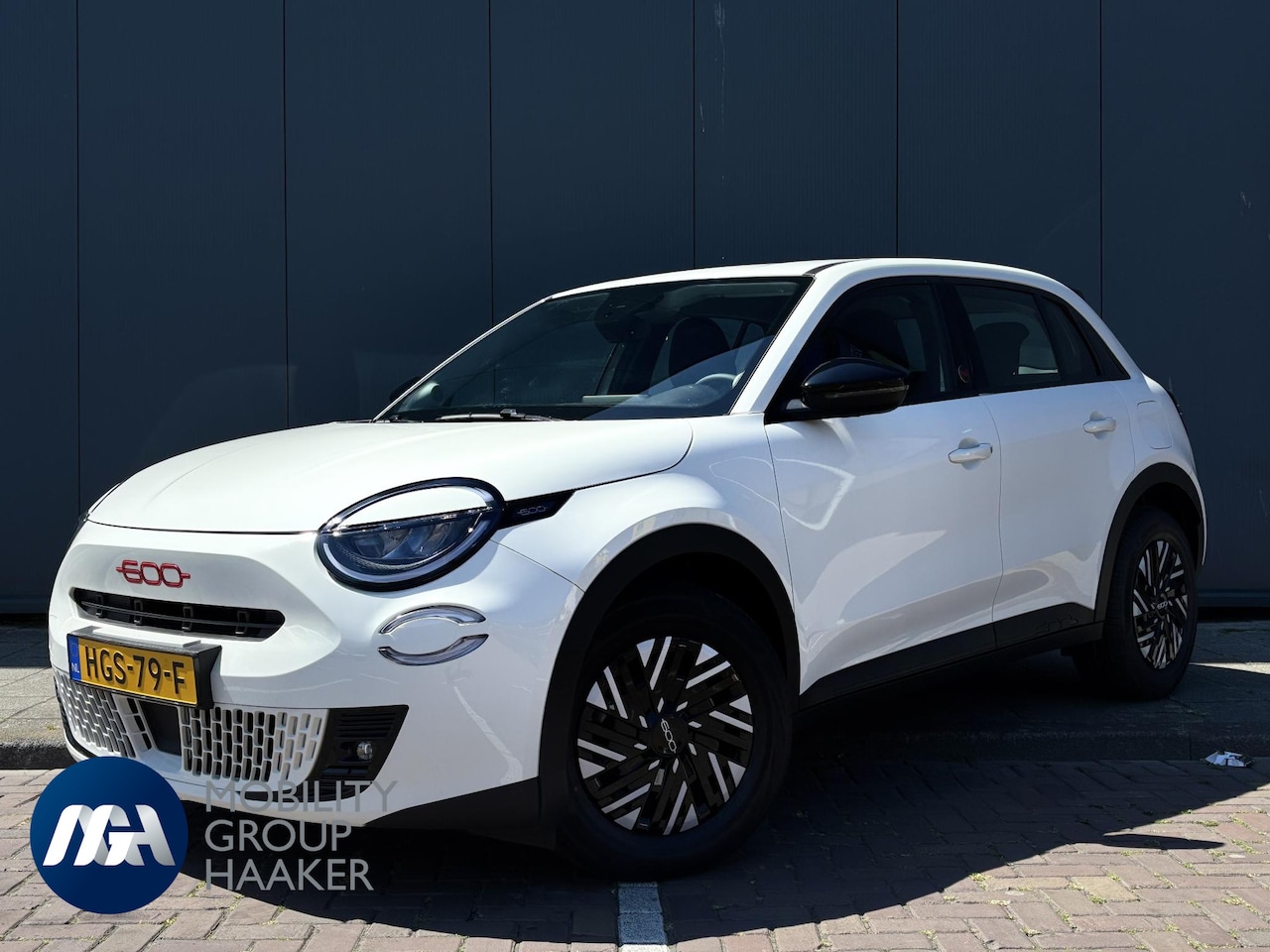 Fiat 600e - RED 54 kWh | Draadloos Carplay | Apple-Android | Adaptive Cruise Control | GRATIS WALLBOX - AutoWereld.nl