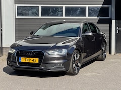 Audi A4 Limousine - 1.8 TFSIe Limited S-Line Xenon/Led, Navi, Climate Control, NAP