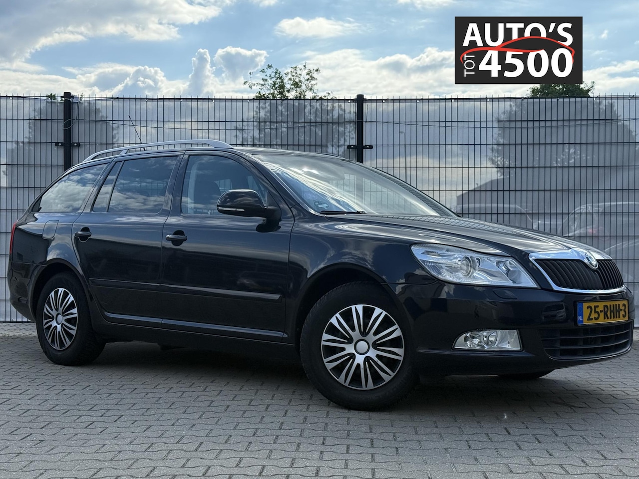 Skoda Octavia Combi - 1.2 TSI Elegance Business Line Trekhaak! Clima! - AutoWereld.nl