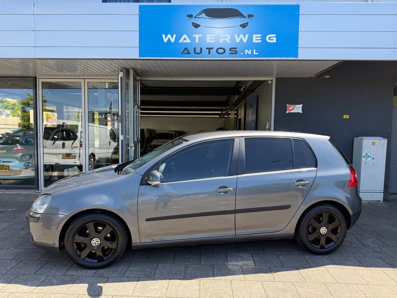 Volkswagen Golf - 1.6 FSI Turijn Clima/elektrische ramen/lm velgen - AutoWereld.nl