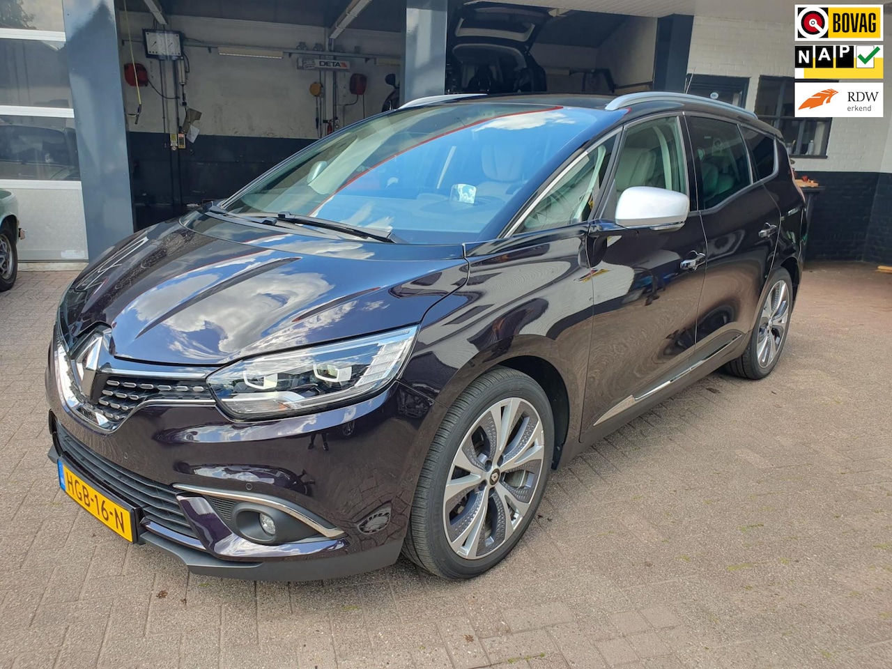 Renault Grand Scénic - Initiale 1.7 dCi 7 Pers LEER/PDC/NAVI - AutoWereld.nl