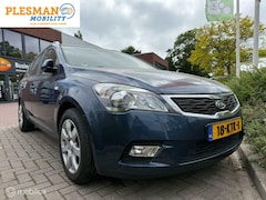 Kia Cee'd Sporty Wagon - 1.4 CVVT X-ecutive * Start Niet