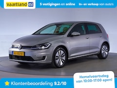 Volkswagen Golf - Executive [ Warmtepomp Virtual cockpit Camera ]