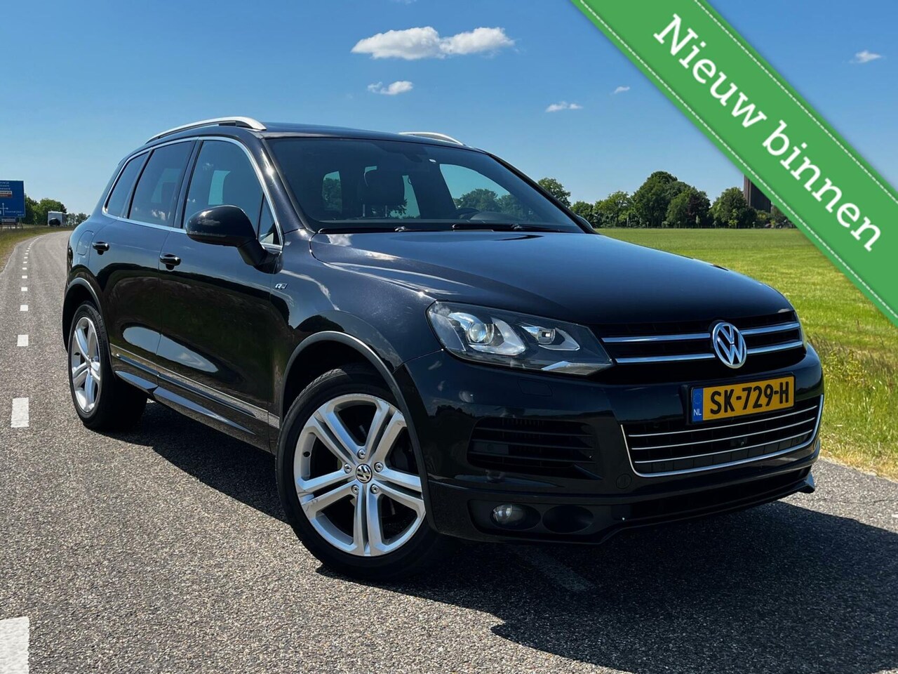 Volkswagen Touareg - 3.0 TDI Aut Highline R-line | Full Options - AutoWereld.nl