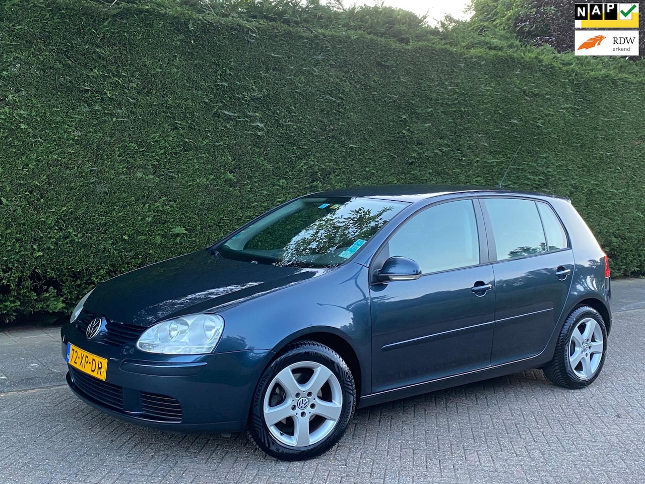Volkswagen Golf - 1.6 FSI AIRCO KOUD/RIJDT NIEUW/1e EIGENAAR!! - AutoWereld.nl