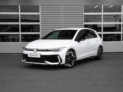 Volkswagen Golf - R-Line Edition Inclusief €2000, - inruilvoordeel | | 'App-Connect' draadloze smartphone in