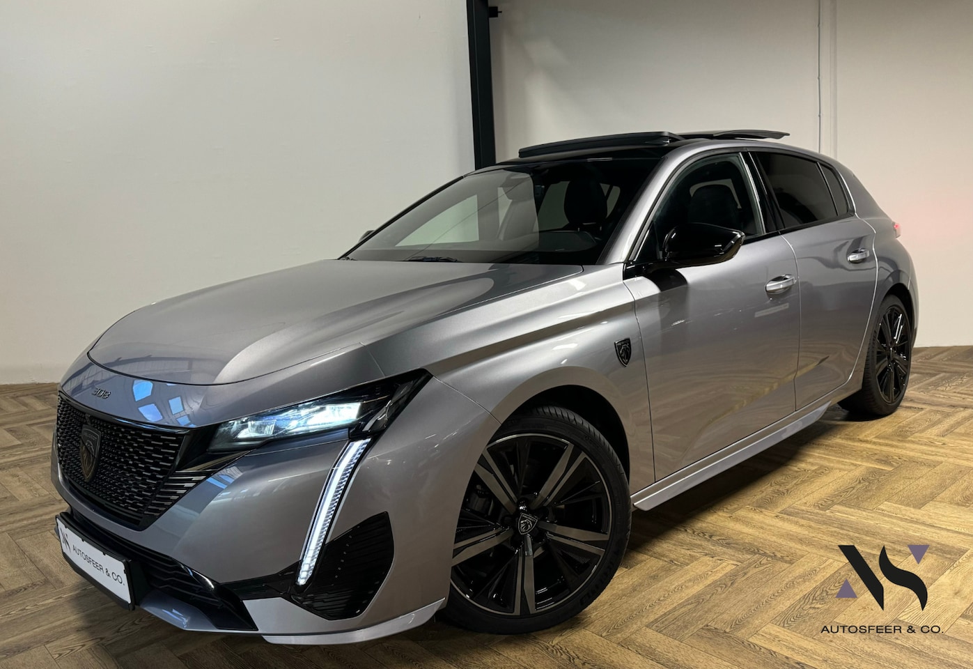 Peugeot 308 - 1.2 PureTech GT PANO KEYLESS - AutoWereld.nl