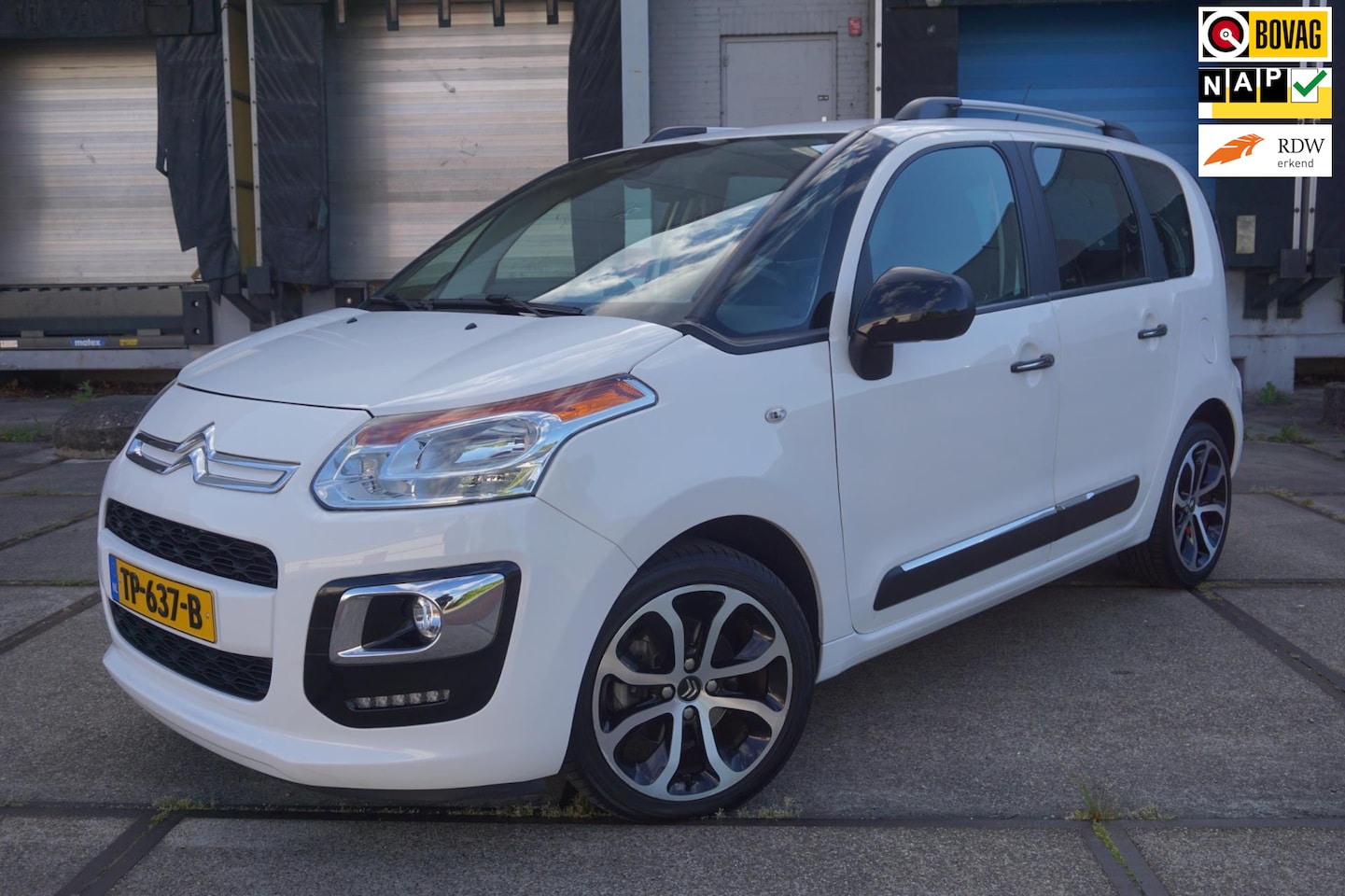 Citroën C3 Picasso - 1.2 PureTech Exclusive 1.2 PureTech Exclusive - AutoWereld.nl