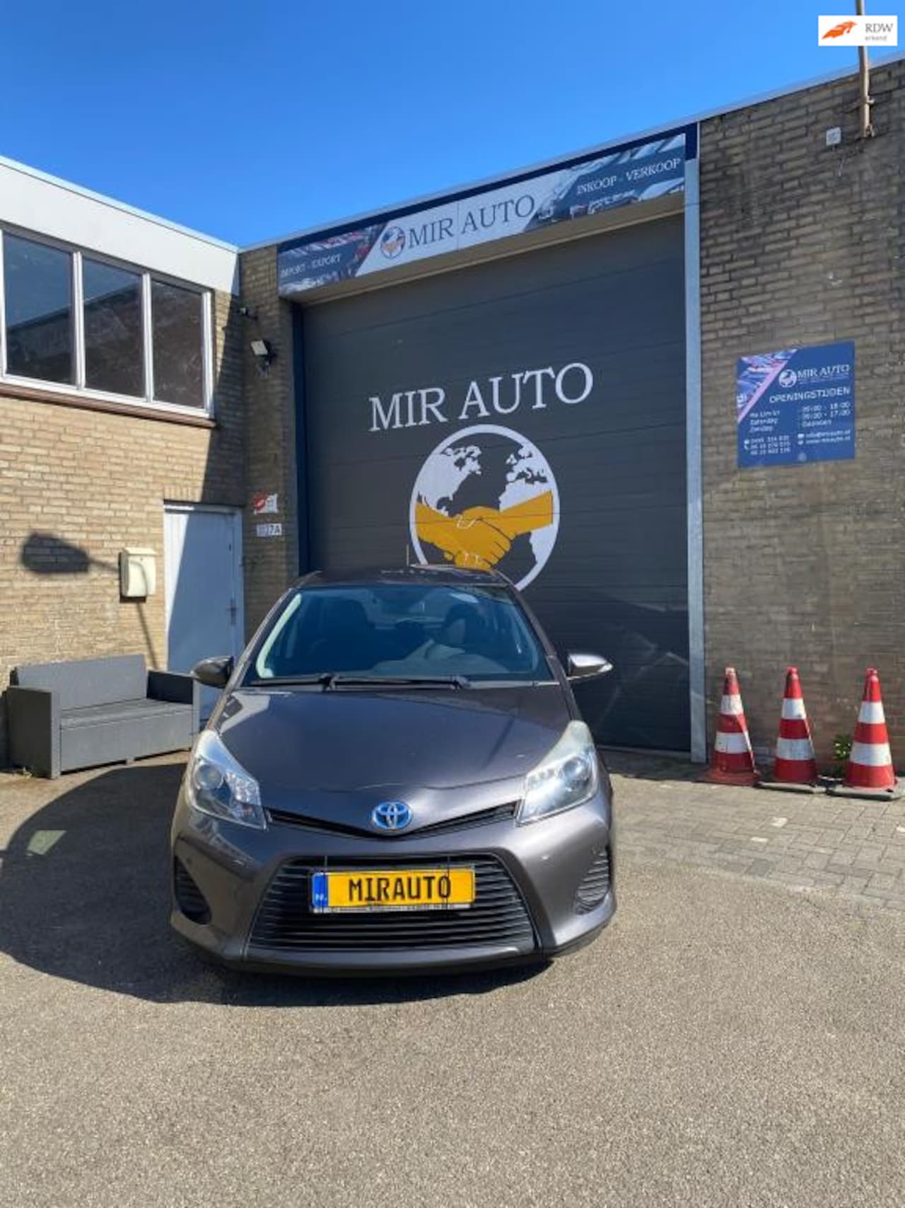 Toyota Yaris - 1.5 Full Hybrid Dynamic 1.5 Full Hybrid Dynamic - AutoWereld.nl