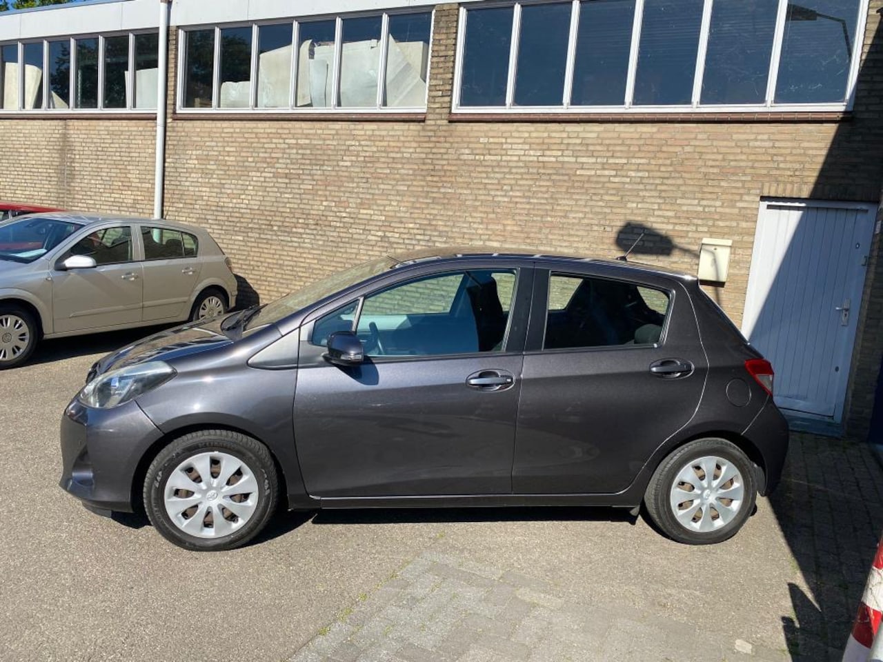 Toyota Yaris - 1.5 Full Hybrid Dynamic 1.5 Full Hybrid Dynamic - AutoWereld.nl