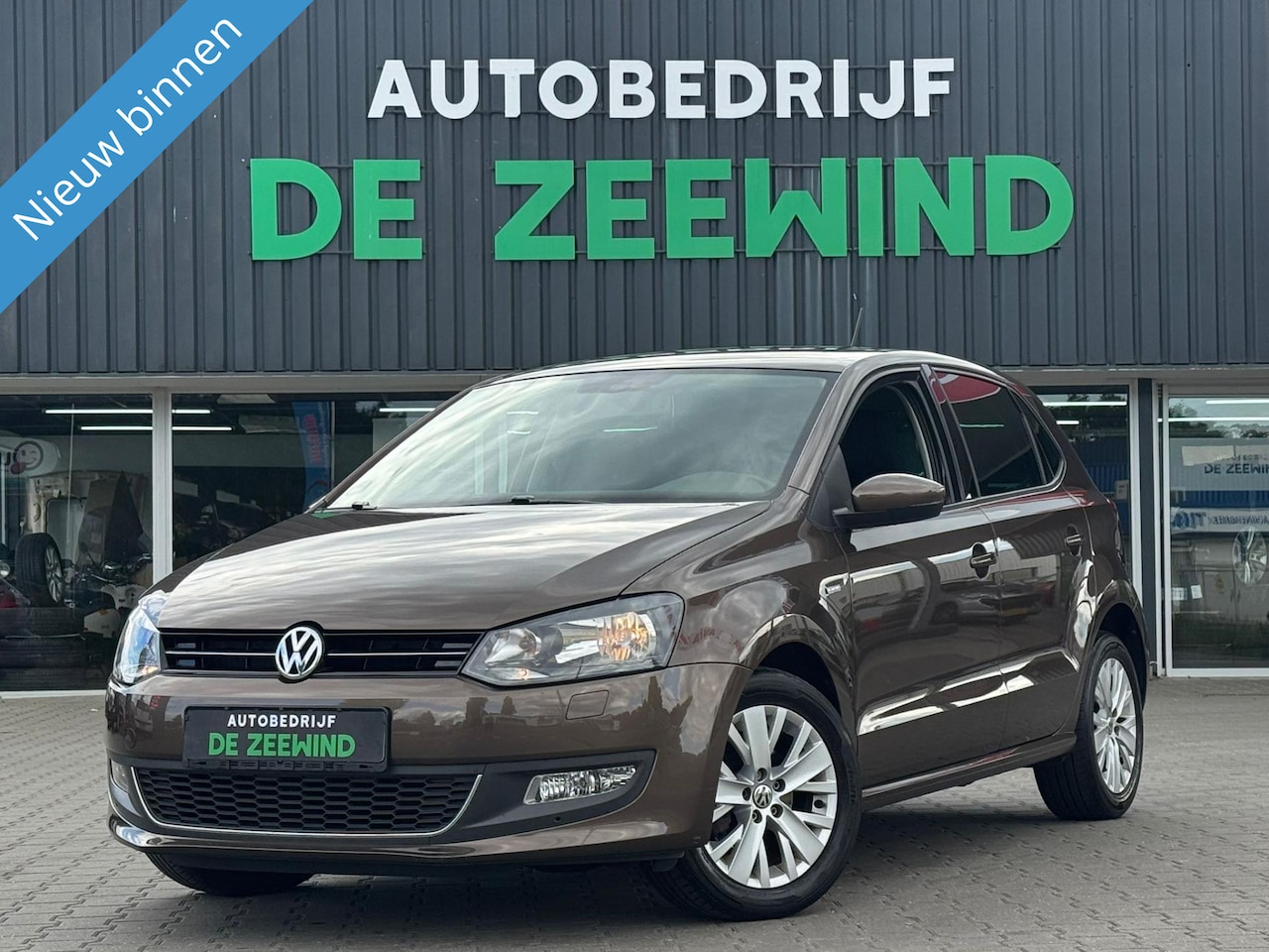 Volkswagen Polo - 1.2 Life|Apple carplay|PDC|cruis controle - AutoWereld.nl
