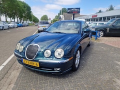 Jaguar S-type - 4.2 V8 Sport