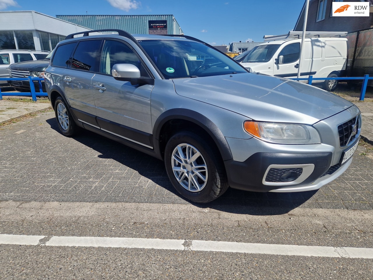 Volvo XC70 - 3.2 Kinetic 3.2 Kinetic - AutoWereld.nl