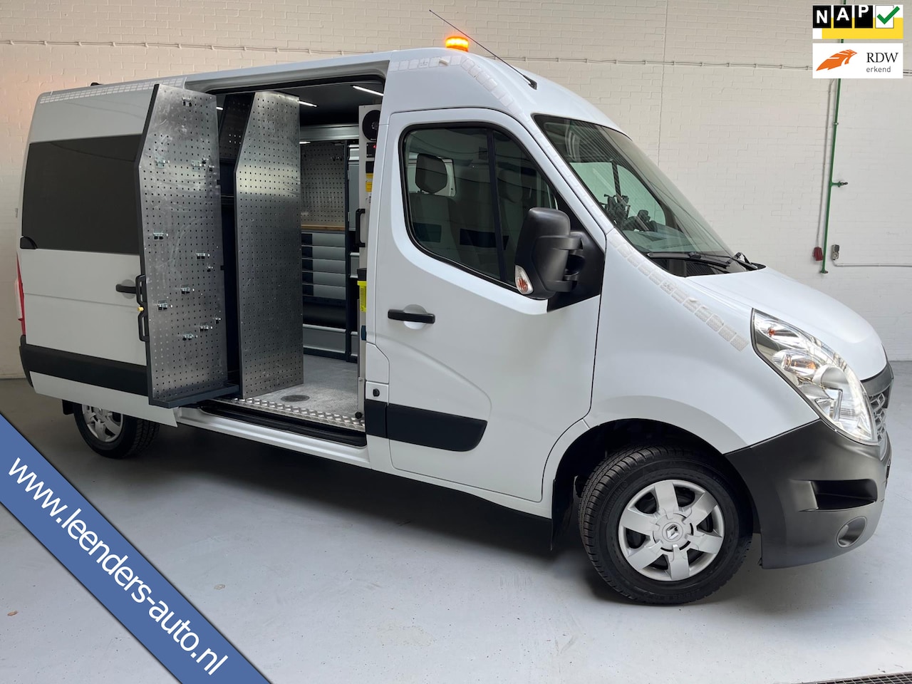 Renault Master - Servicewagen T35 2.3 dCi 145pk euro6 L2H2 BOTT Inrichting, Victron omvormer, Standkachel, - AutoWereld.nl