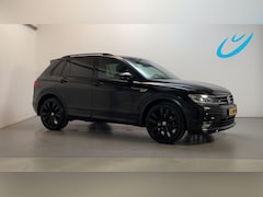 Volkswagen Tiguan - 1.5 TSI 150pk DSG ACT Highline Business R R-line Alcantara Virtual Cockpit Navigatie DAB+