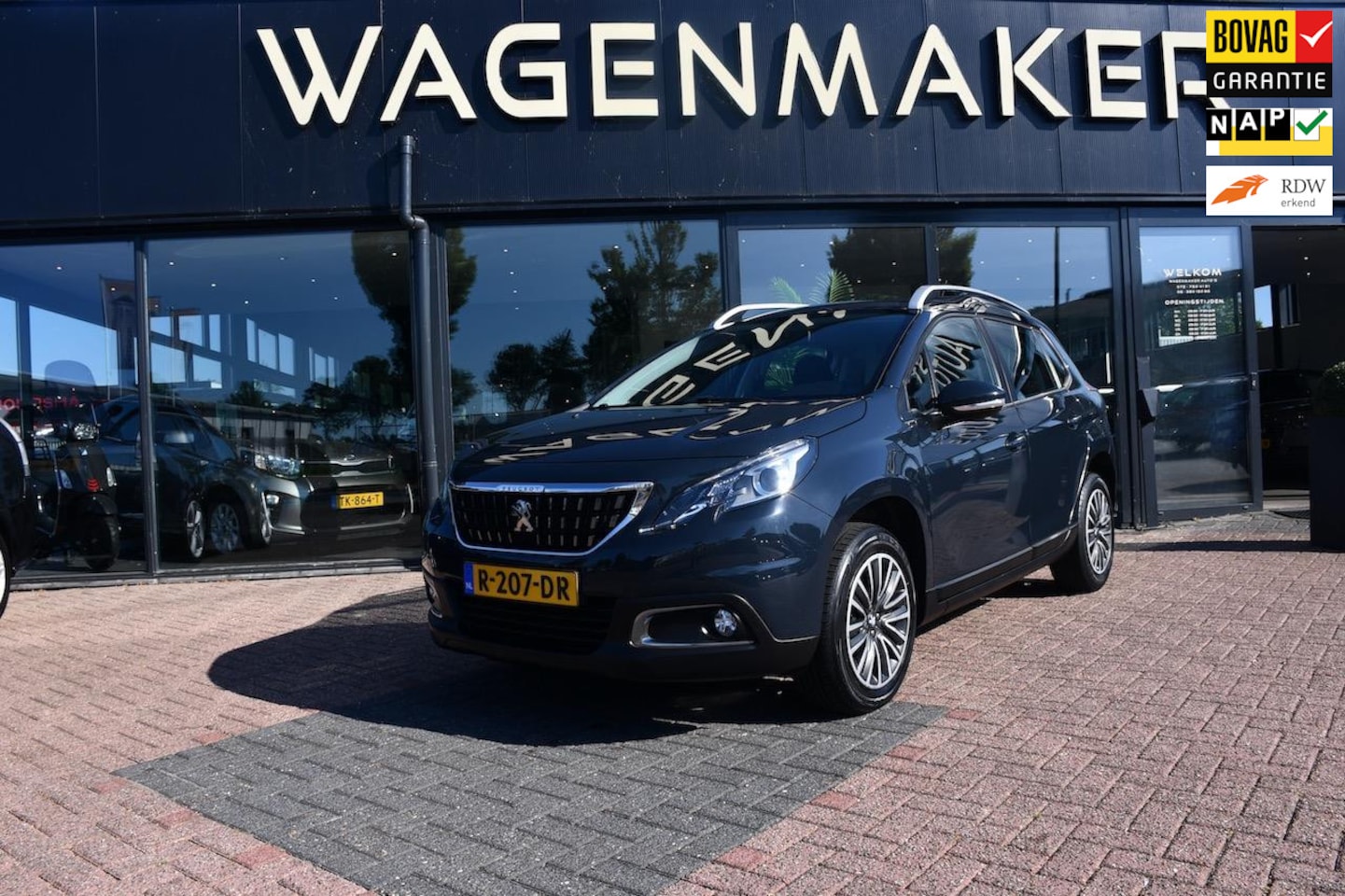 Peugeot 2008 - 1.2 PureTech Active AIrco|Cruise|NAVI|GoedOH! - AutoWereld.nl