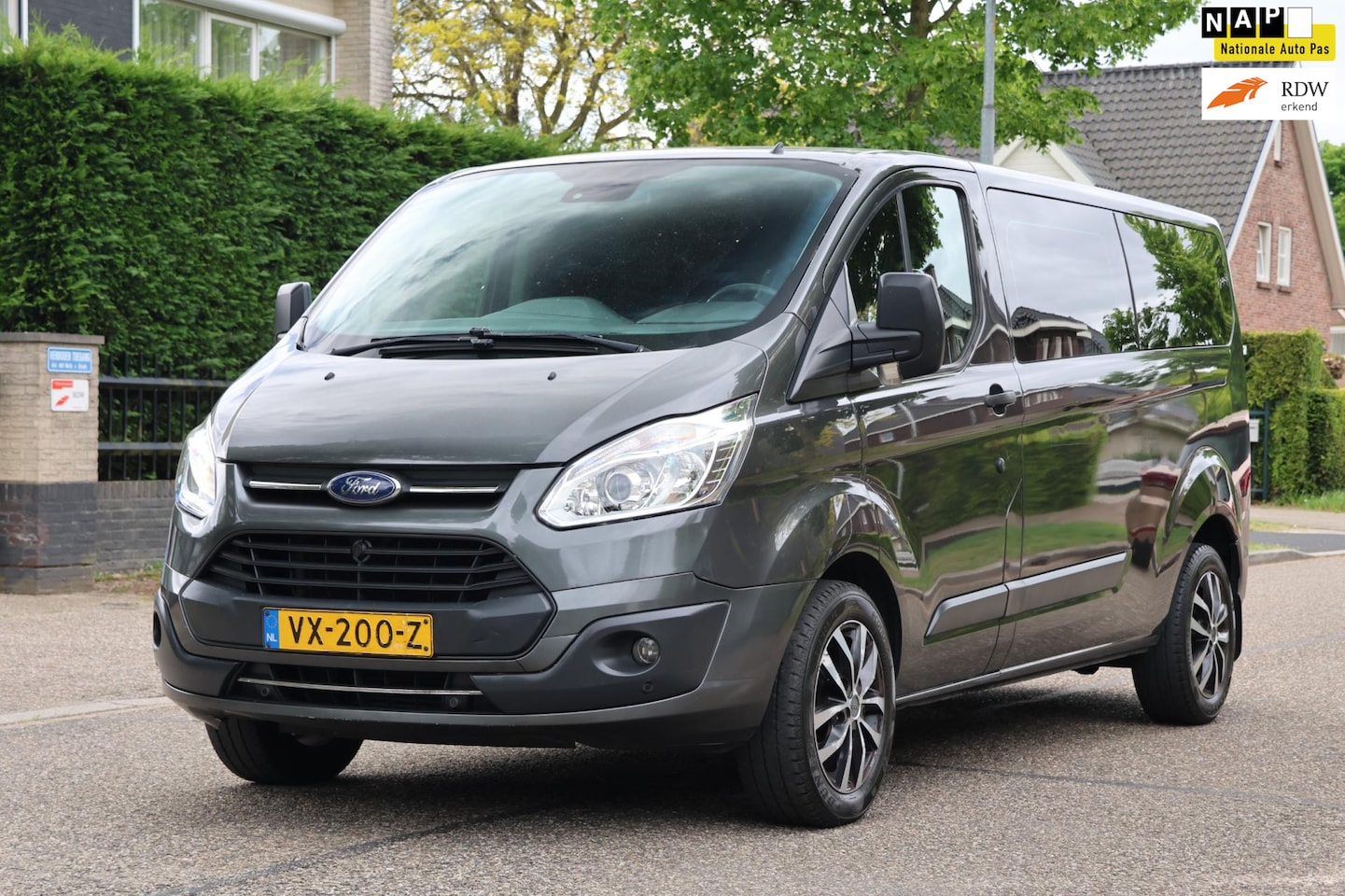 Ford Transit Custom - 290 2.0 TDCI L2H1 Trend DC 290 2.0 TDCI L2H1 Trend DC - AutoWereld.nl