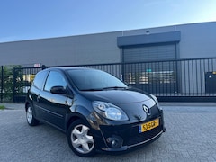 Renault Twingo - GERESERVEERD/ZIE MIJN ANDERE ADVERTENTIES