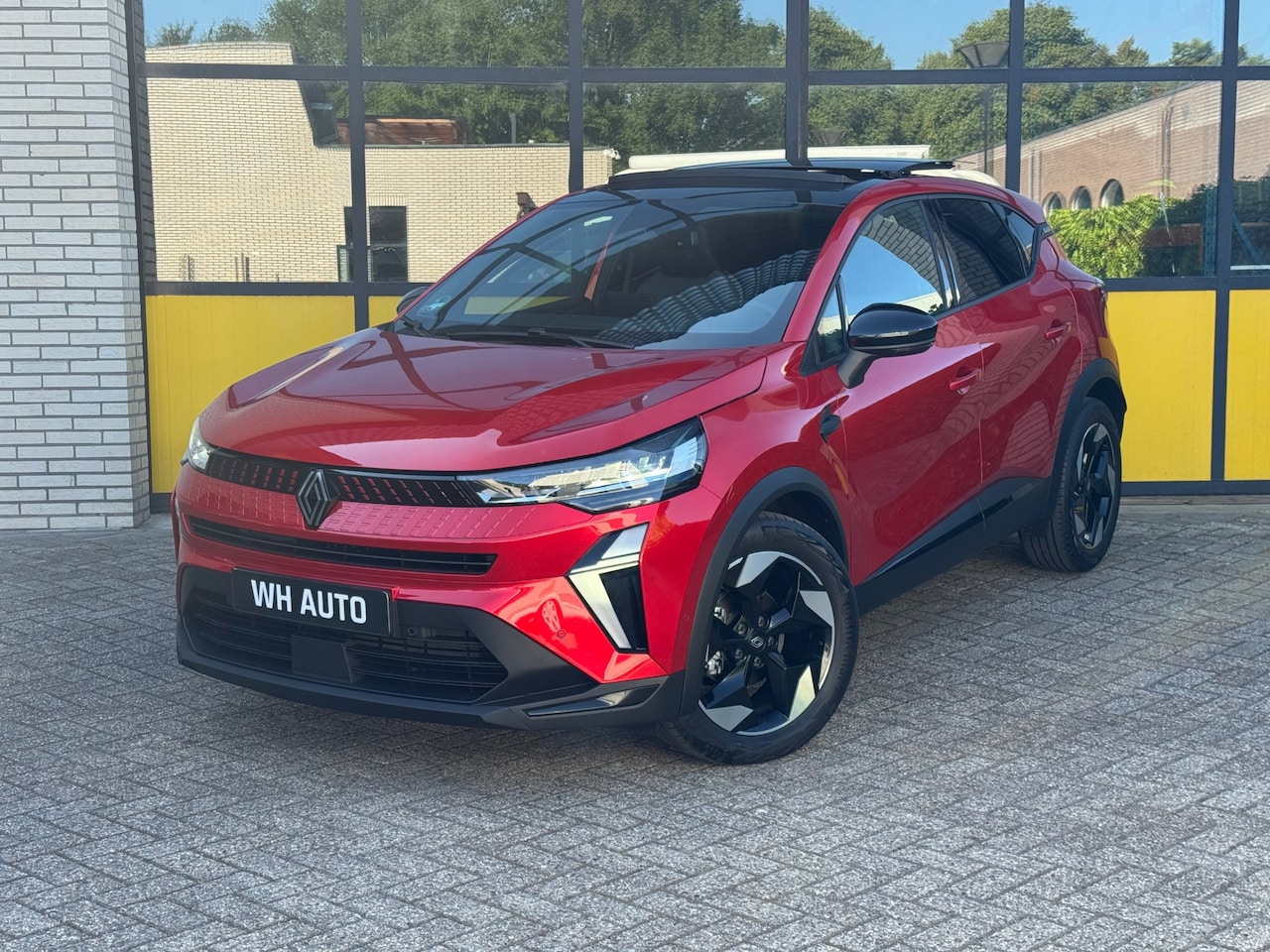 Renault Captur - New model !!!! 1.3 mild hybrid 160PK techno, open dak - AutoWereld.nl